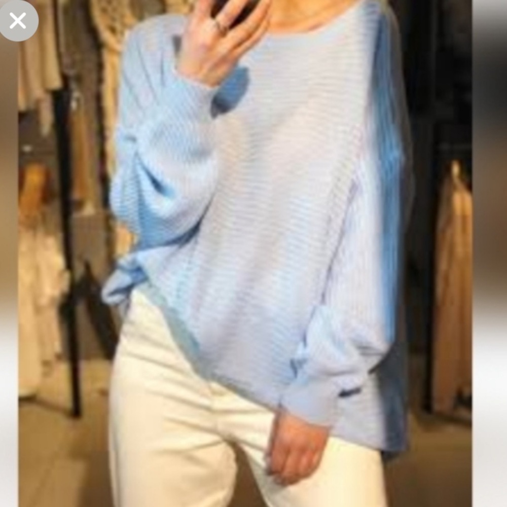 Blushing Hearts sweater M